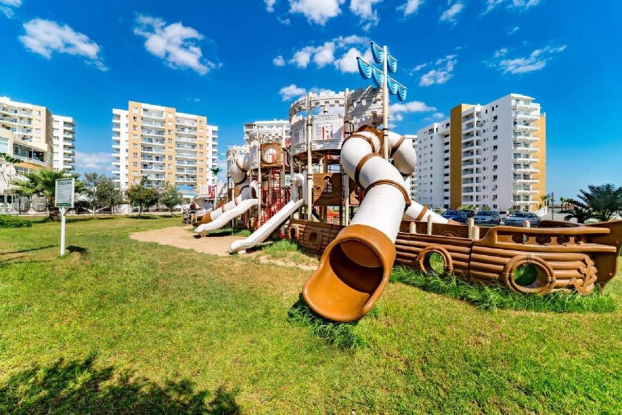 Spartacus Pool Apartments In Caesar Resort & Spa Trikomo Dış mekan fotoğraf