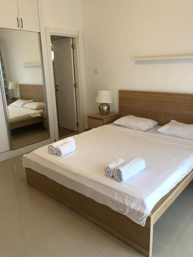 Spartacus Pool Apartments In Caesar Resort & Spa Trikomo Dış mekan fotoğraf