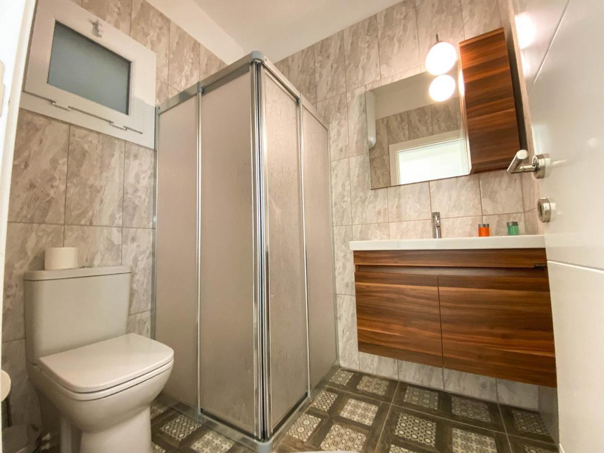 Spartacus Pool Apartments In Caesar Resort & Spa Trikomo Dış mekan fotoğraf