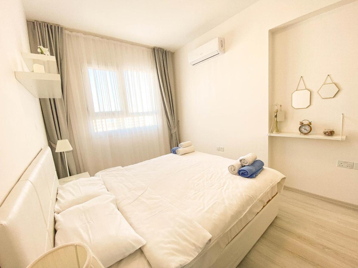 Spartacus Pool Apartments In Caesar Resort & Spa Trikomo Dış mekan fotoğraf